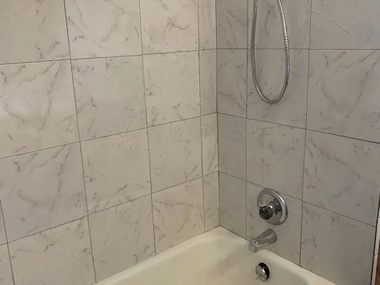 1126 Custer Ave — Photo 11