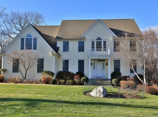 61 Hayley Hill Dr, Carmel, NY 10512