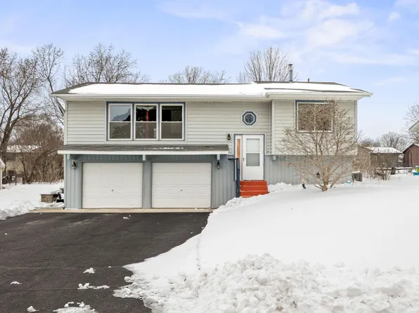 213 Jennifer Ln, Jordan, MN 55352