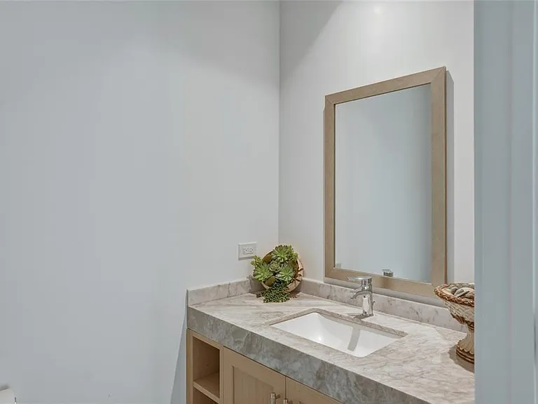 3101 Bayshore Blvd #504 — Photo 33