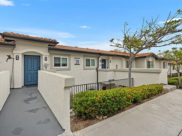 30902 Clubhouse Dr #28C — Photo 1