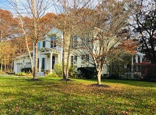 2 Harding Ln, Mansfield, MA 02048