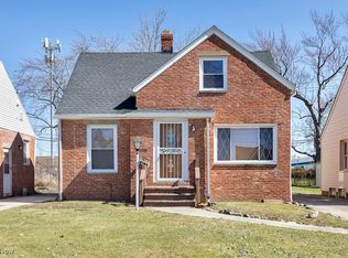 4369 Parkton Dr, Warrensville Heights, OH