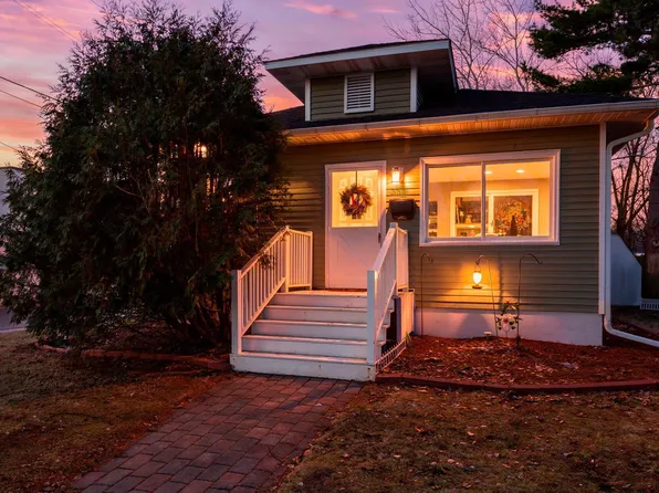 333 2nd Ave NW, Cambridge, MN 55008