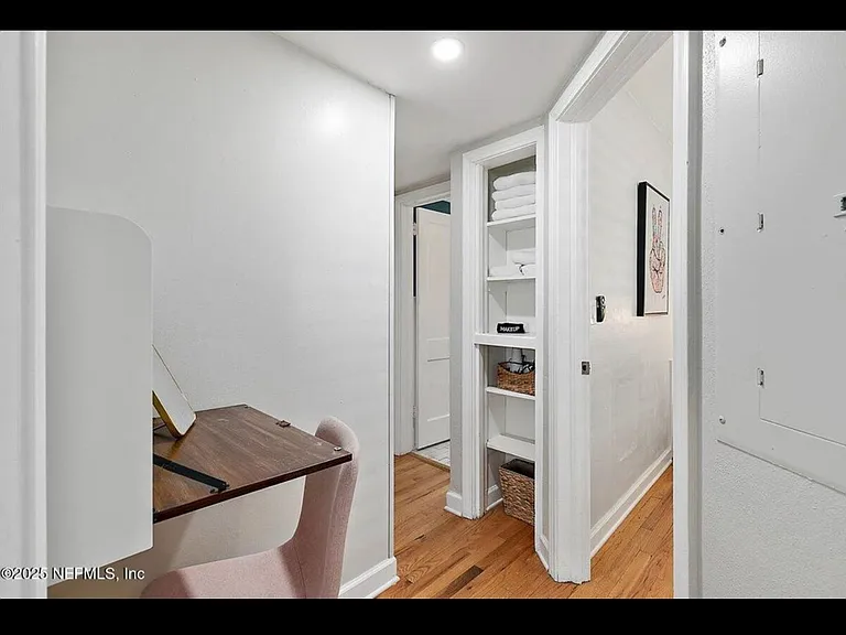 1840 Cherry St — Photo 10