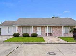 150 Alicia Ct, Luling, LA 70070