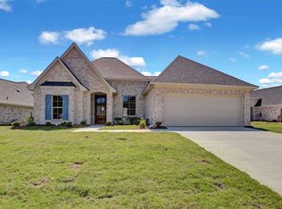 121 Magnolia Place Cres, Brandon, MS 39047