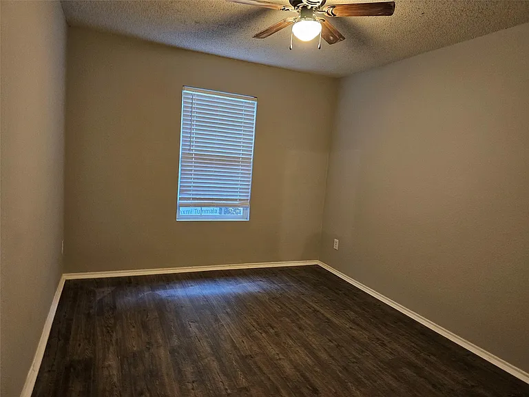 9825 George Washington Dr — Photo 12