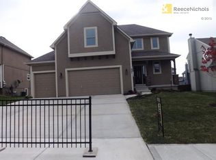 321 Alder Dr, Raymore, MO 64083
