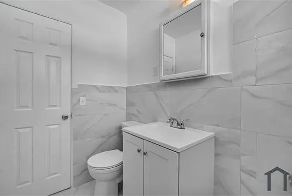 46 NW 62nd St #2 — Photo 24
