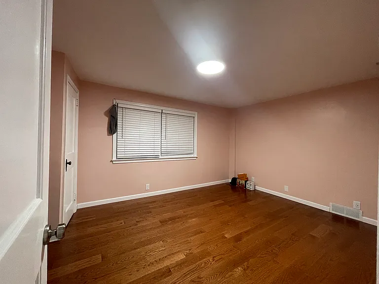 7351 E Roosevelt Blvd — Photo 4
