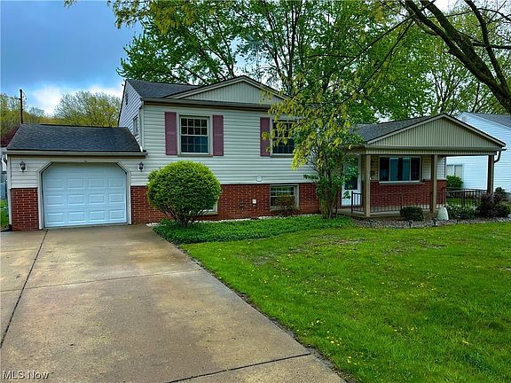 2nd image of 107 Chadwick Ln