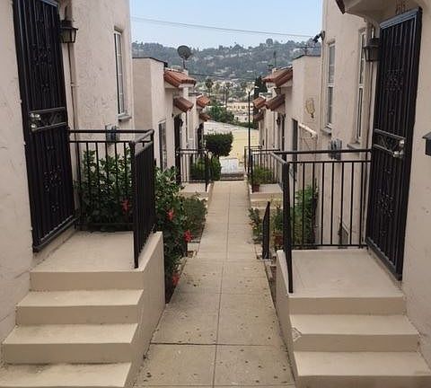 2nd image of 4513 Marmion Way #3782009