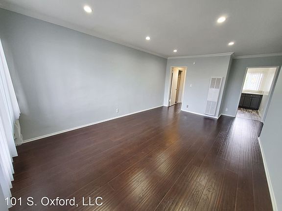 4th image of 101 S Oxford Ave APT 9