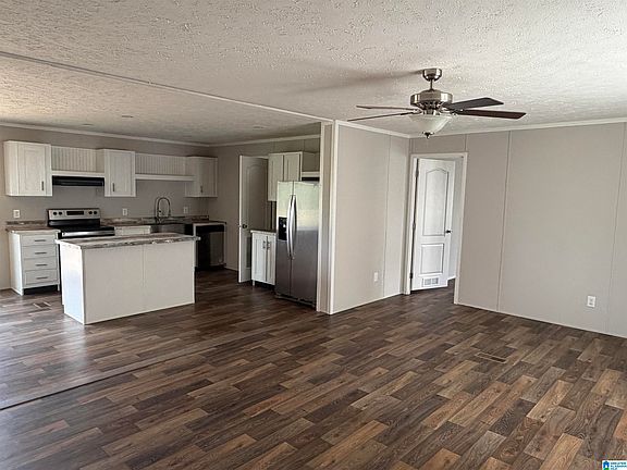 5th image of 2588 Millwood Rd
