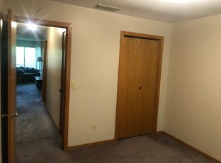 7283 Hunters Run, Eden Prairie, MN 55346