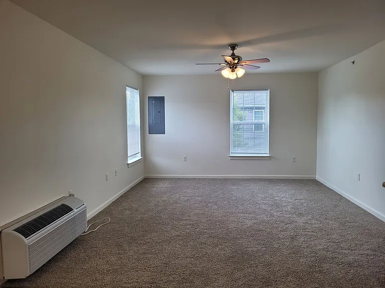 1415 Doron Dr #3A — Photo 5