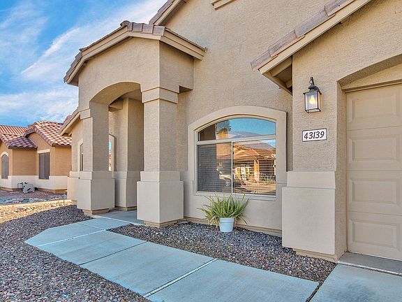 4th image of 43139 W Sunland Dr