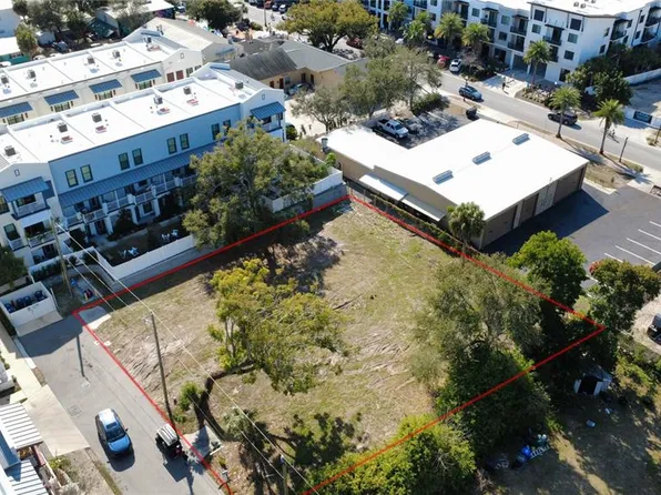 952/958 Howard Ave Lot 9, Dunedin, FL 34698