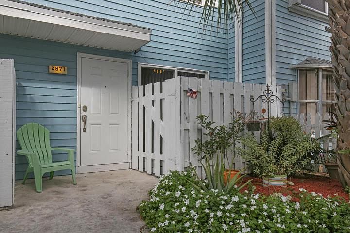 1st image of 2671 NE 15th St #2671