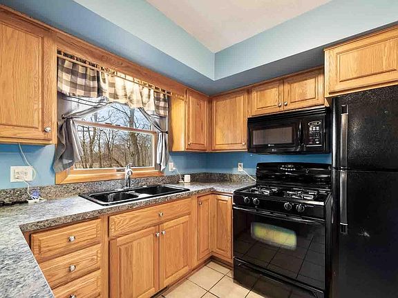 5th image of 56854 Eastvue Dr