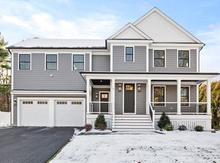 6 Parker Rd, Bedford, MA 01730