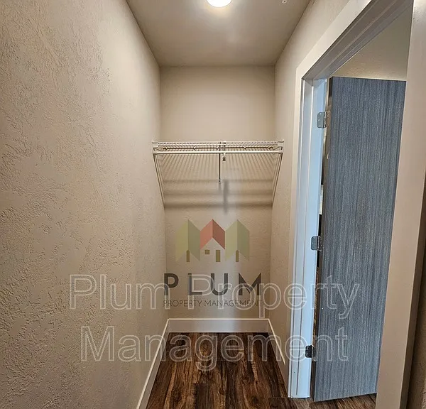 425 Michigan Ave #106 — Photo 16