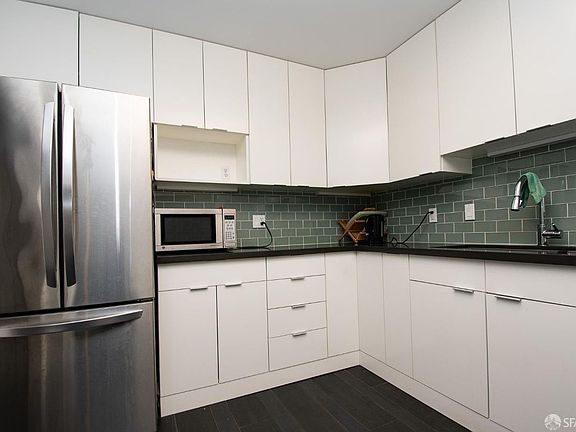 2nd image of 127 Knockash Hl
