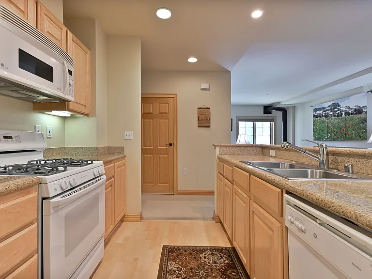 1200 Kirkwood Meadows Dr #R-105 — Photo 14