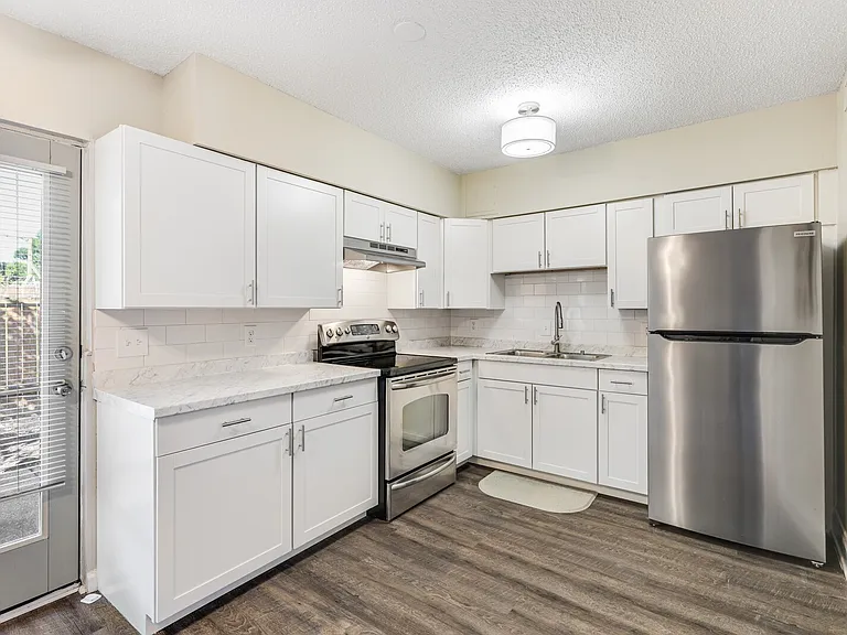 500 Paragon Mills Rd #B1 — Photo 13