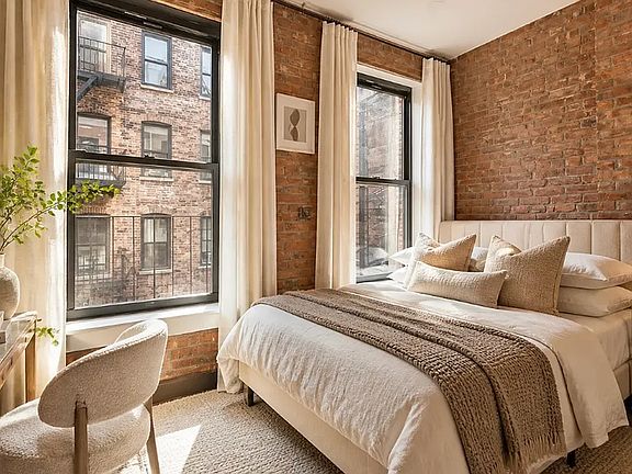 3rd image of 244 W 22nd St APT 1B