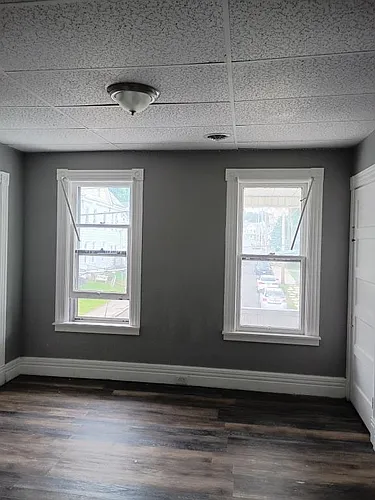 68 Bunn St Photo 1