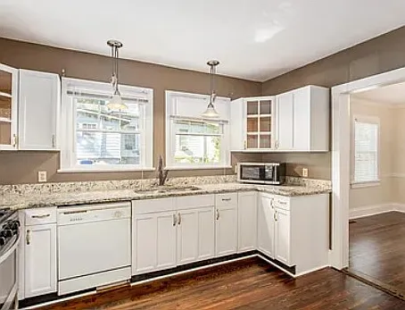 1002 Center St NW — Photo 18