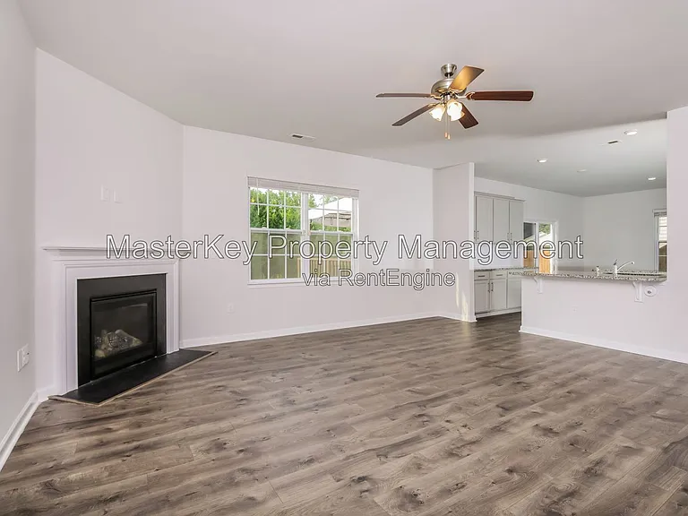 633 Birchhead Dr — Photo 10