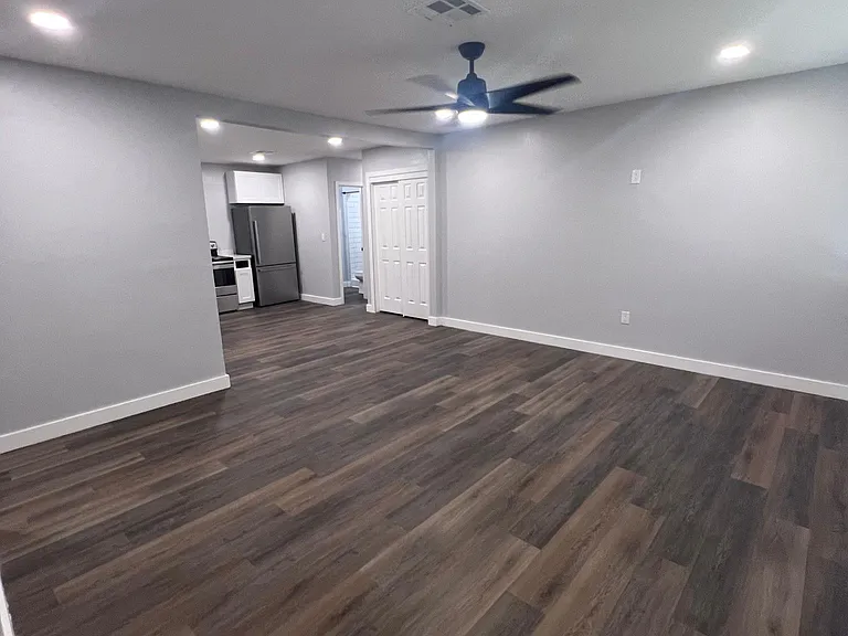 1610 S College Ave #2 — Photo 7