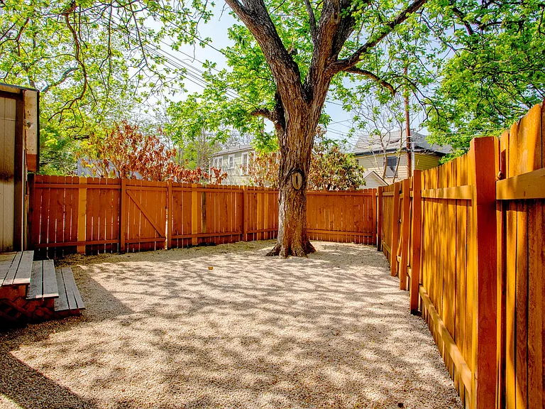 121 E Norwood Ct #1 — Photo 14