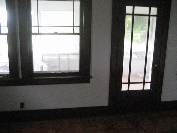 2nd image of 6378 N River Hwy
