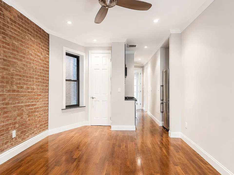 60 Avenue B #2C