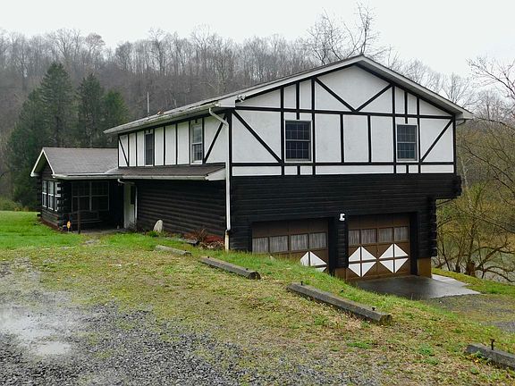 3rd image of 2346 Husky Hwy