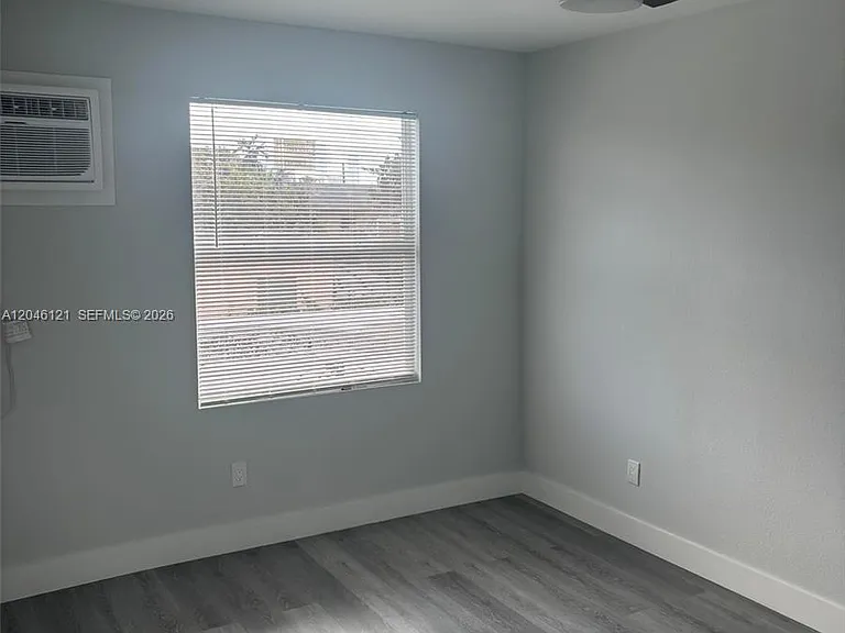 1450 SW 4th St #2 — Photo 10