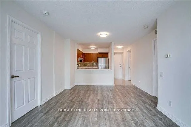 2 bed, $3,000 — Photo 4