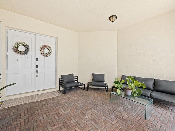 3rd image of 6893 SW 194th Avenue