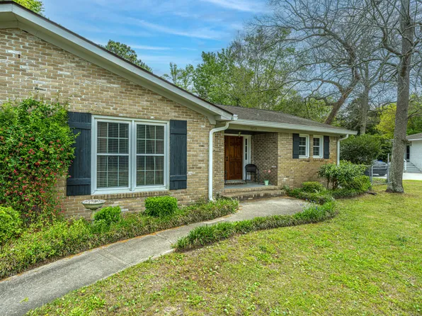 1059 S Shem Dr, Mount Pleasant, SC 29464