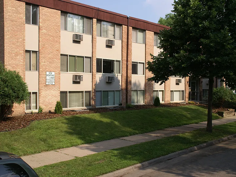 Powderhorn Park Apartments — Photo 2