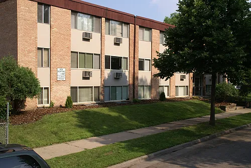 Powderhorn Park Apartments Photo 1