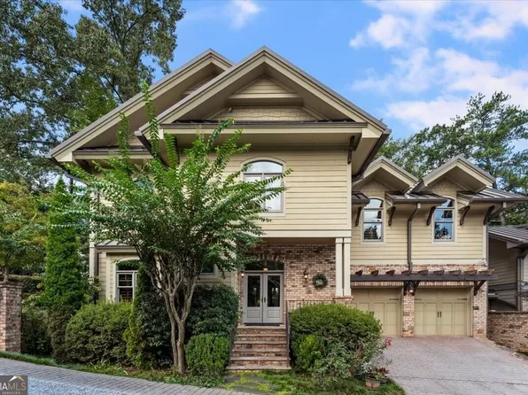 105 Weatherford Pl, Roswell, GA 30075