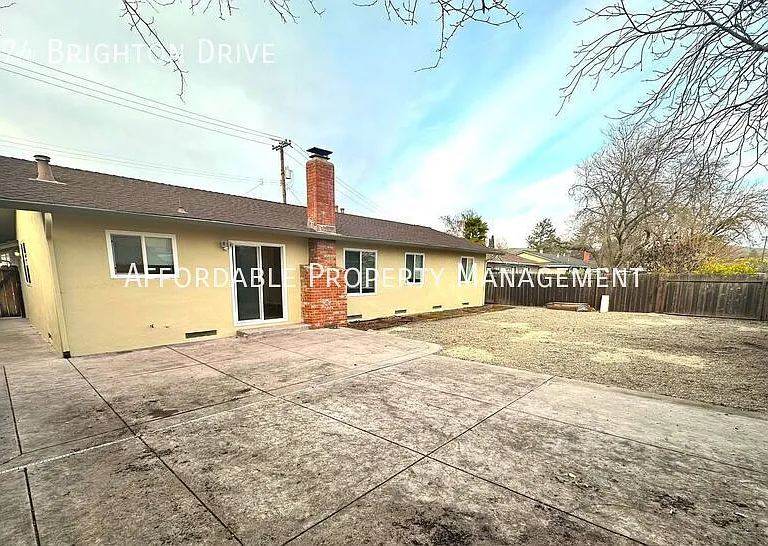 6974 Brighton Dr — Photo 16