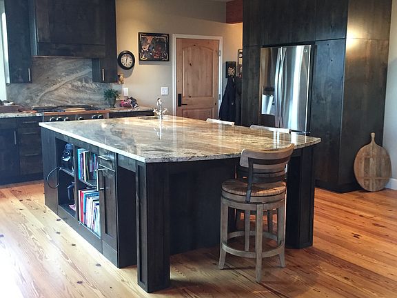 3rd image of 870 Spyglass Ln