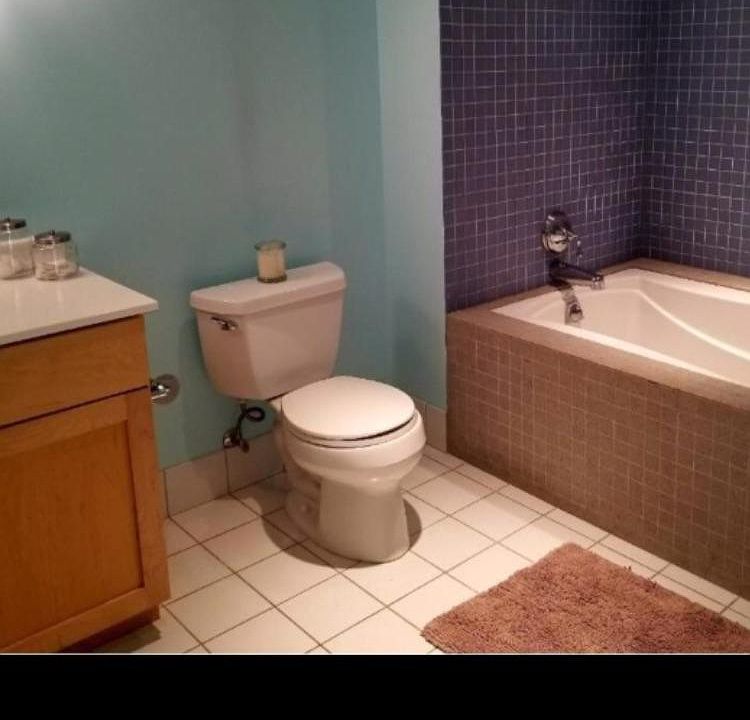 1st image of 601 Marquette Ave