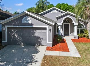 642 Sand Ridge Dr, Valrico, FL 33594